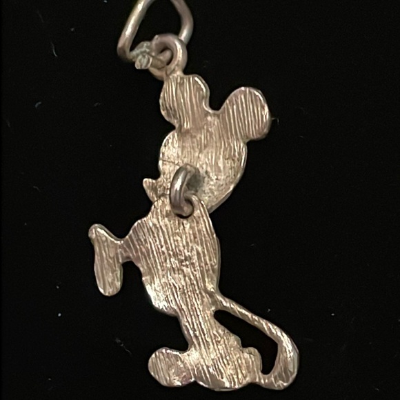 Vintage Movable Mikey Mouse pendant silver Very cool! Never seen one like it! - Picture 3 of 6
